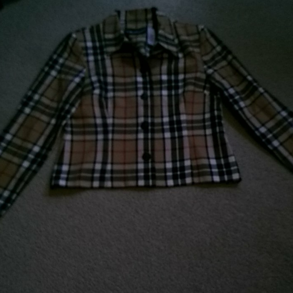 Plaid jacket size 8 petite.